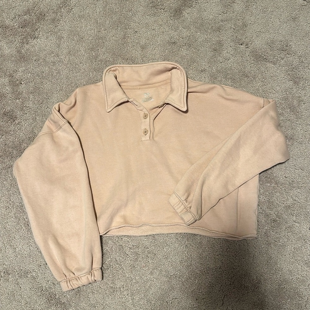 sweatshirt